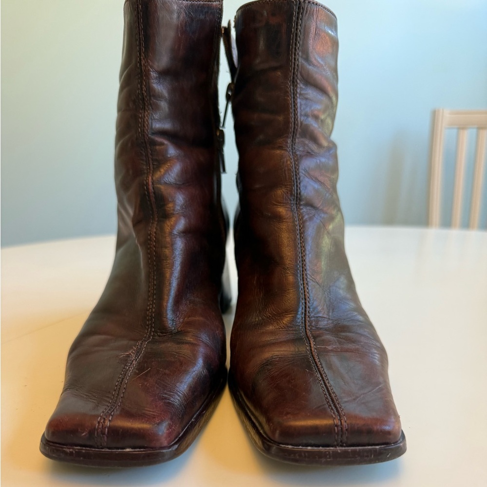 ALDO Soft Brown Leather Ankle Boots